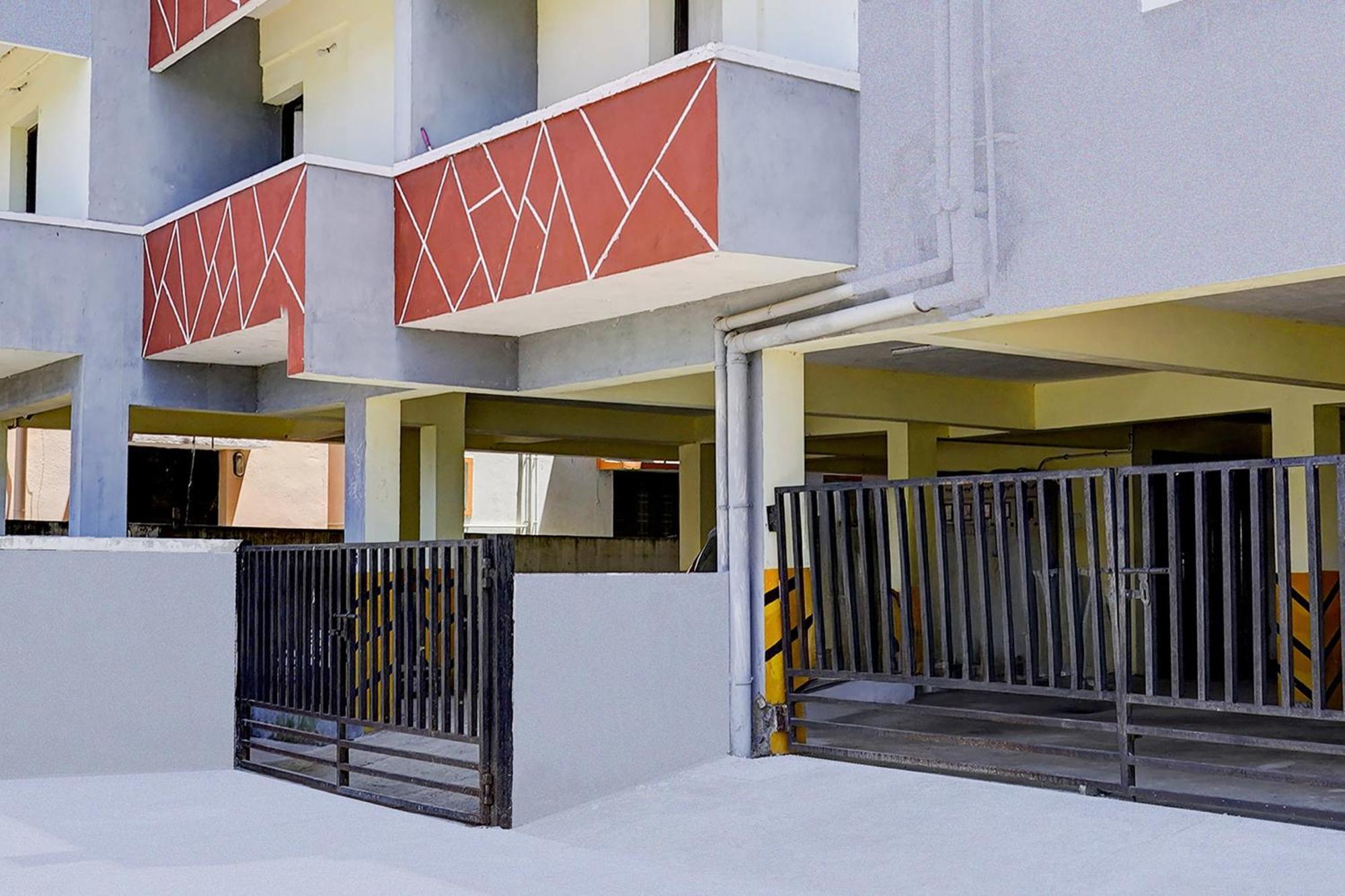 Collection O Sithalapakkam Medavakkam Formerly Srinivasa Residency Čennai Exteriér fotografie